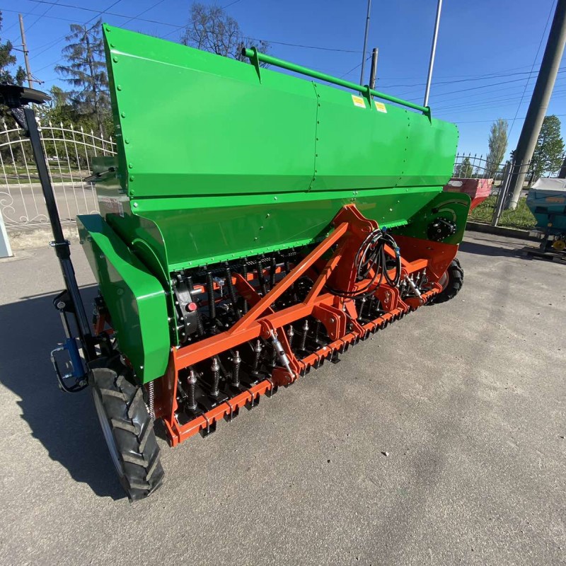 Навісна зернотукова сівалка SEED-3 